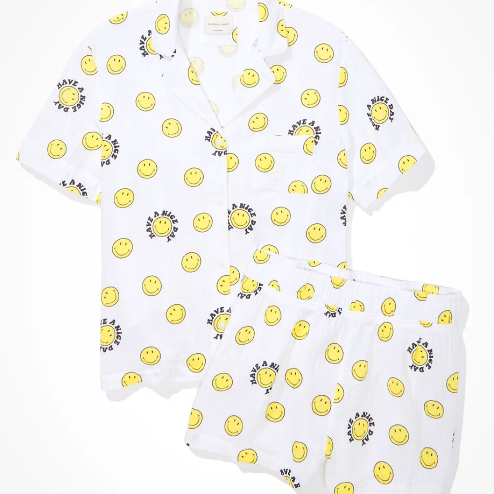 AE AMERICAN EAGLE SMILEY FACE PAJAMA SET size M